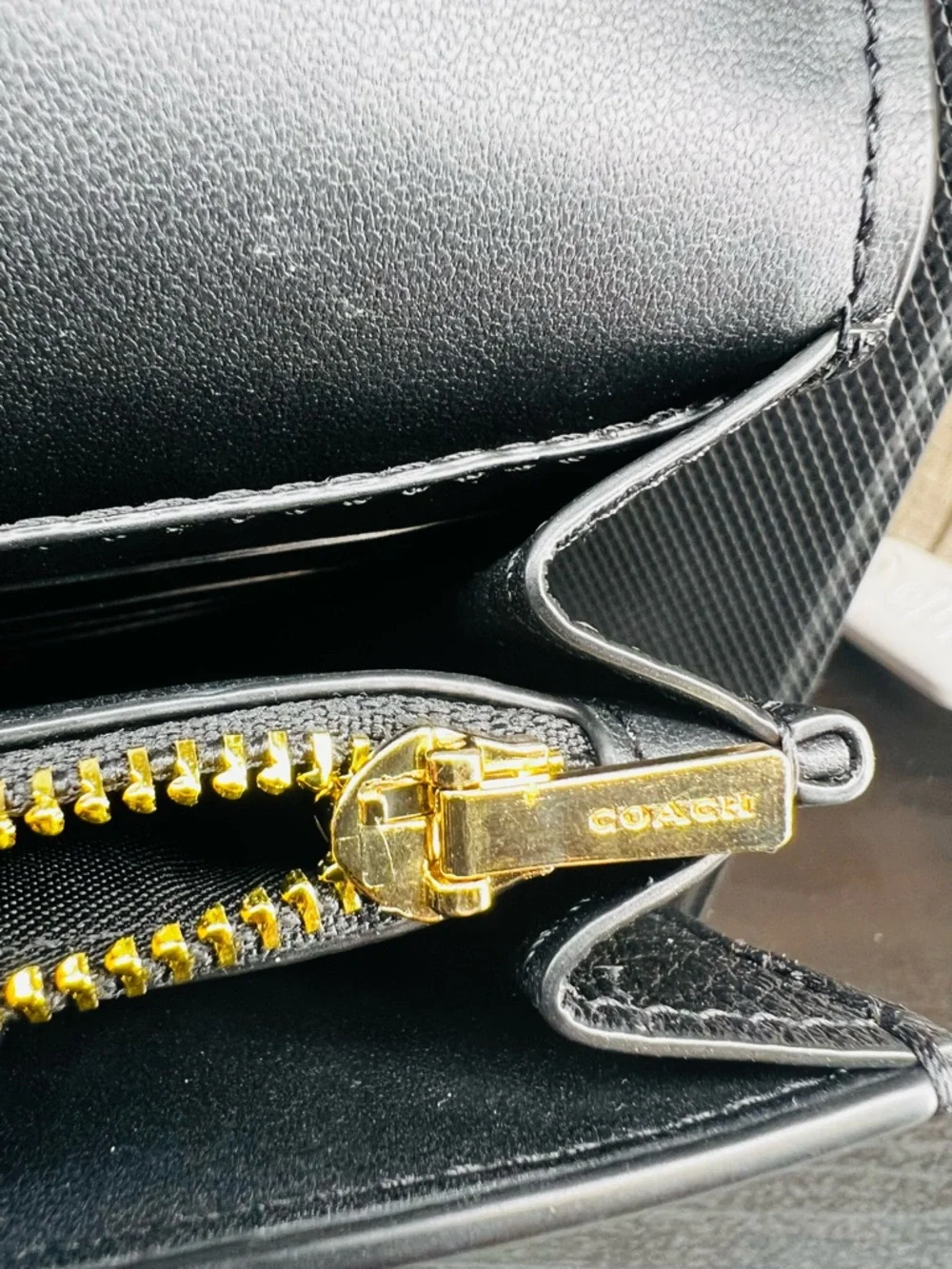 Coach Signature Elle Hardware Chain Black and Brown Leather Crossbody Bag - Picture 7 of 10